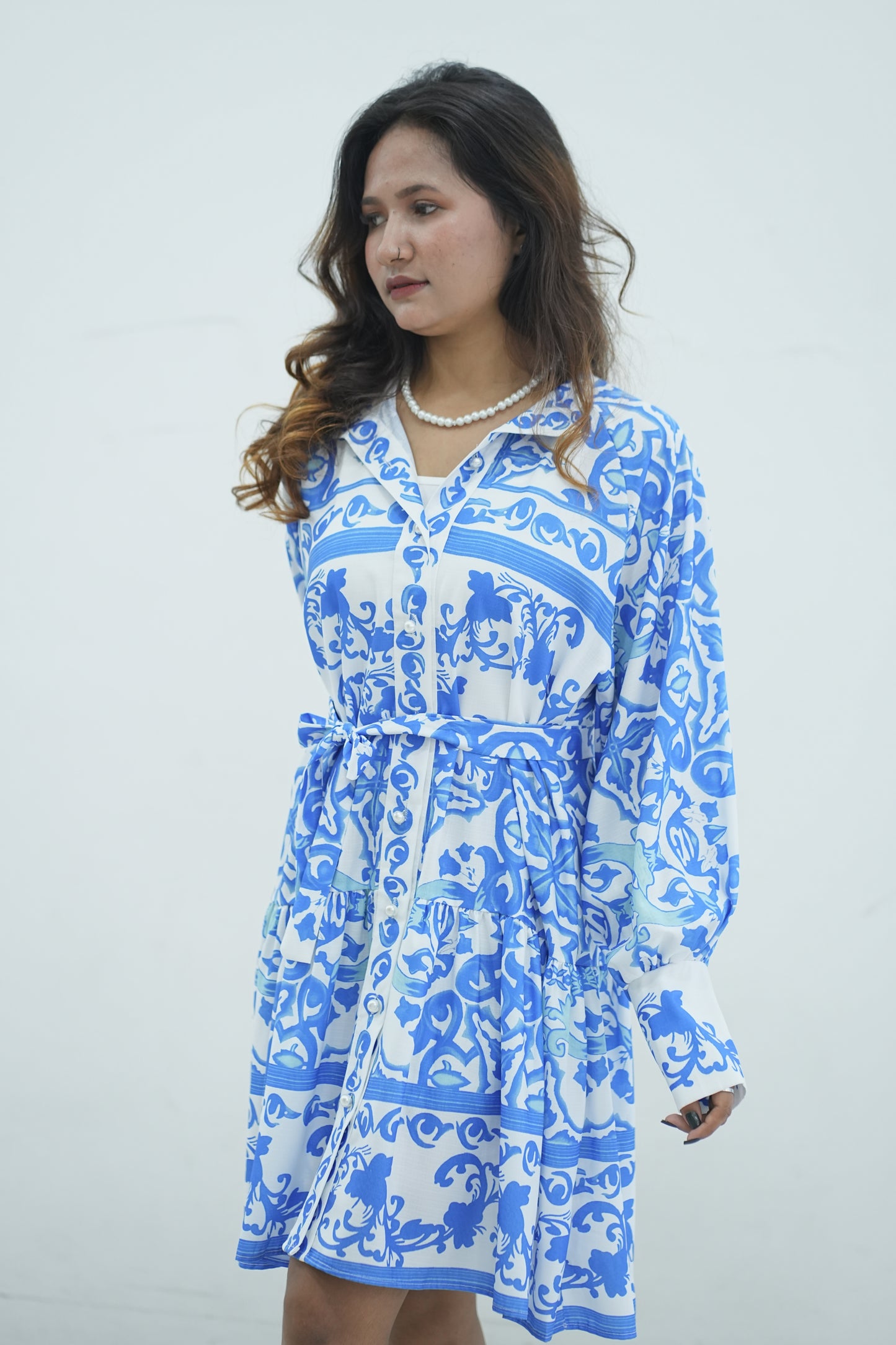 Floral Midi Dress w Stand Collar Blue & White