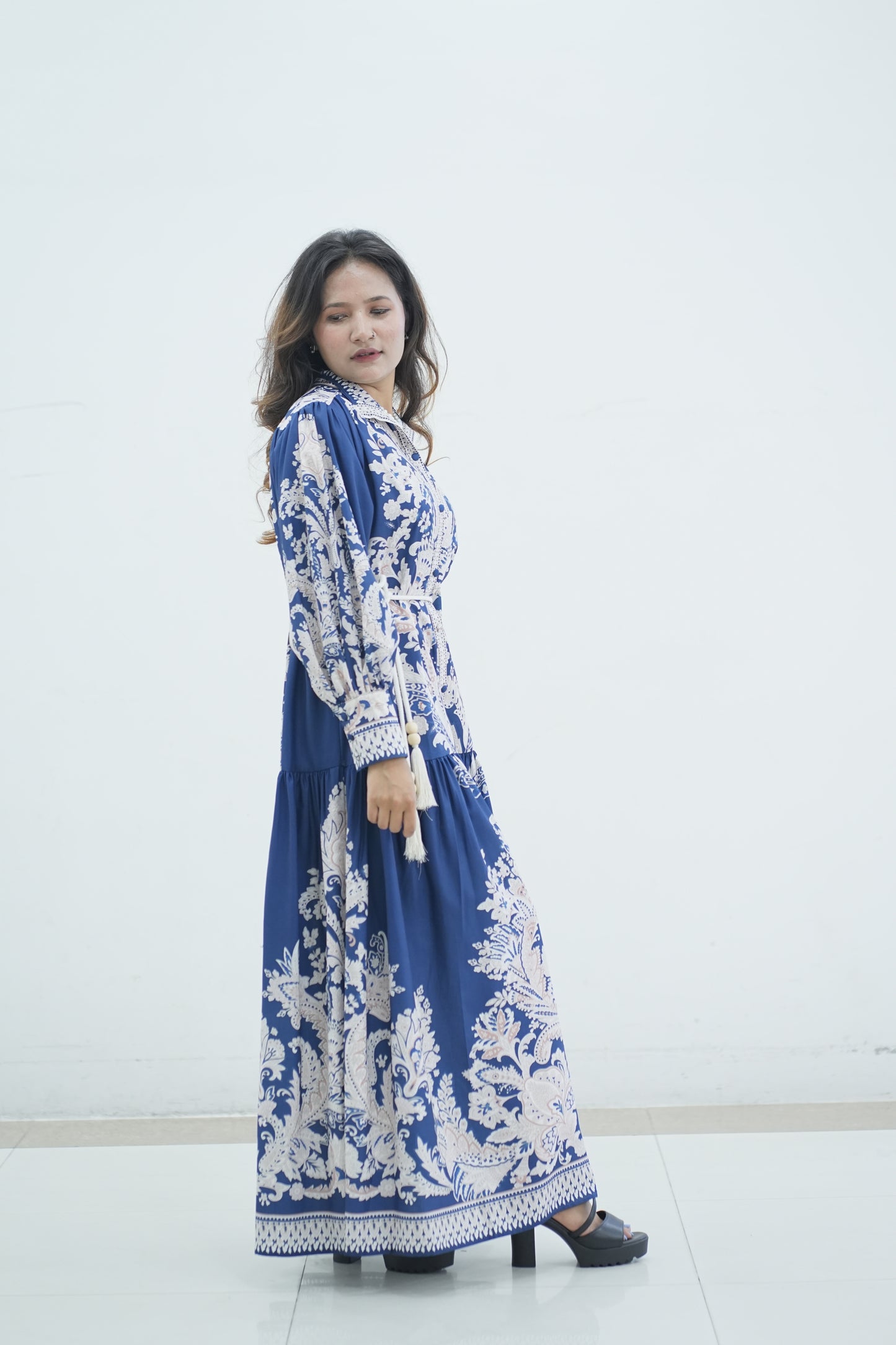 Elegant Floral Printed Lantern Sleeve Long Dress