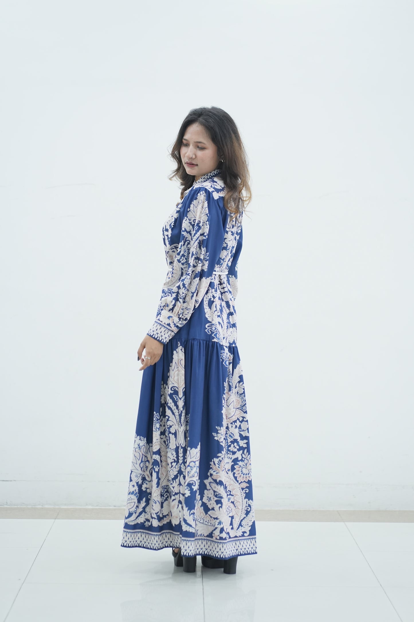 Elegant Floral Printed Lantern Sleeve Long Dress